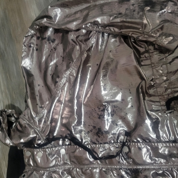 Free People sinched waist with hood rain jacket size xs/s oversized - Picture 10 of 16